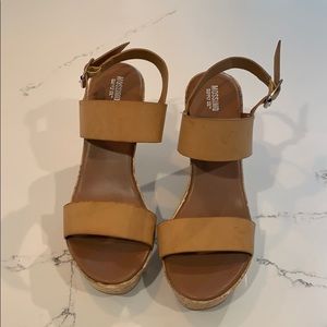 Mossimo Tan wedge
